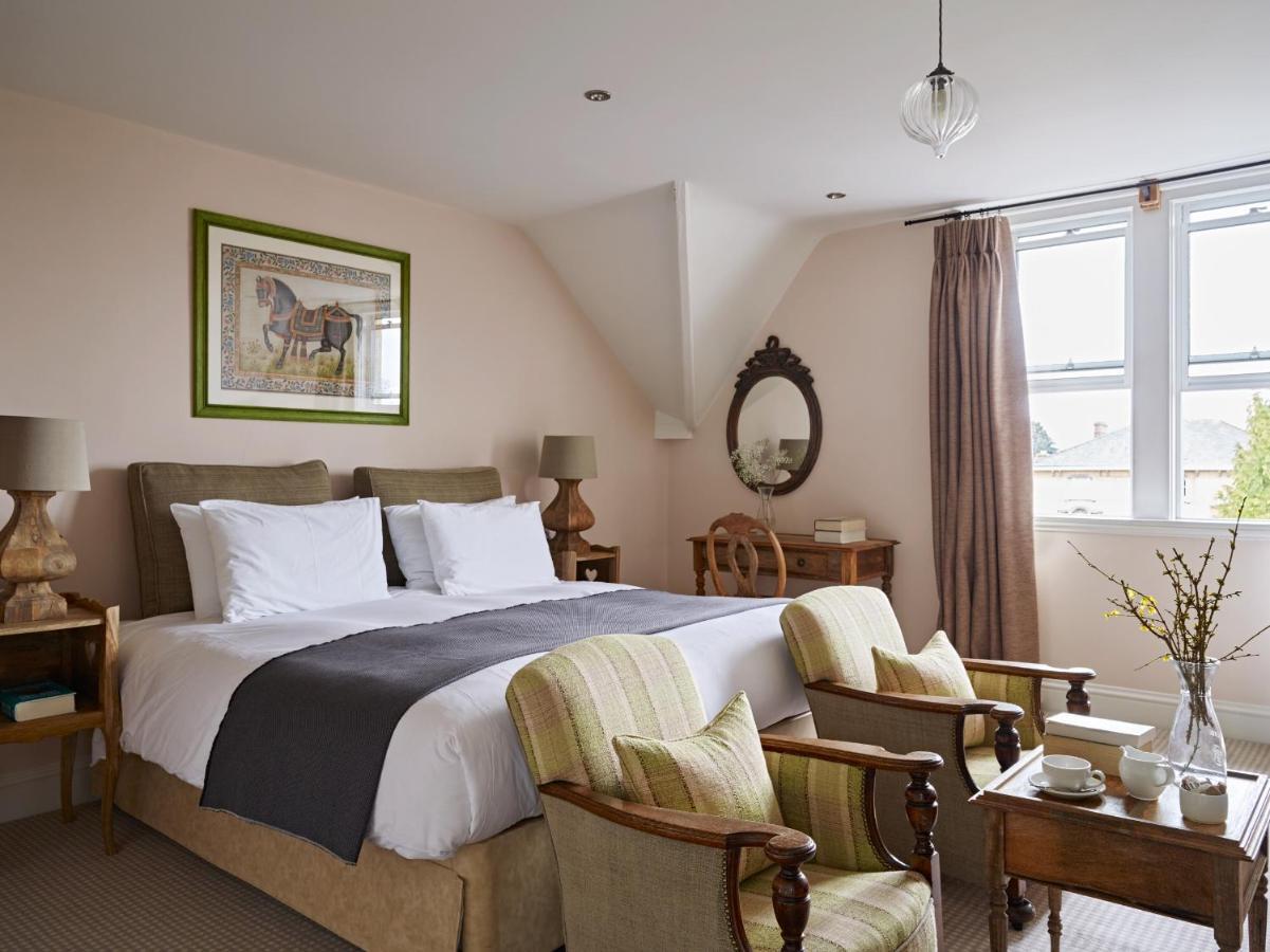 Cotswold Grange Bed & Breakfast Cheltenham Exterior foto